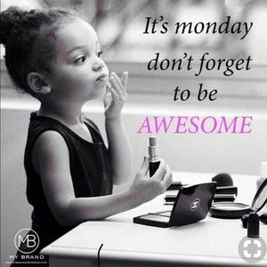 🌸 Happy Monday 🌺